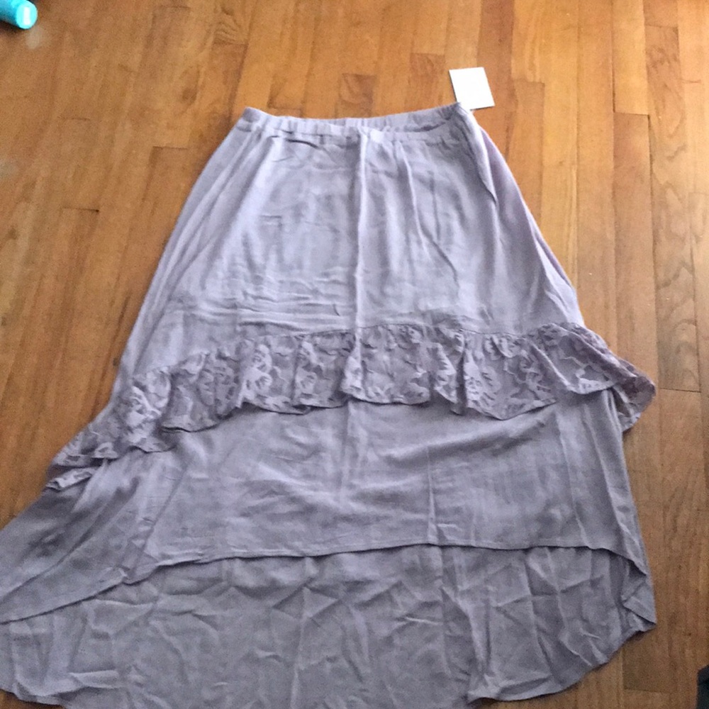 High in front and low in back. Lace.Make an offer